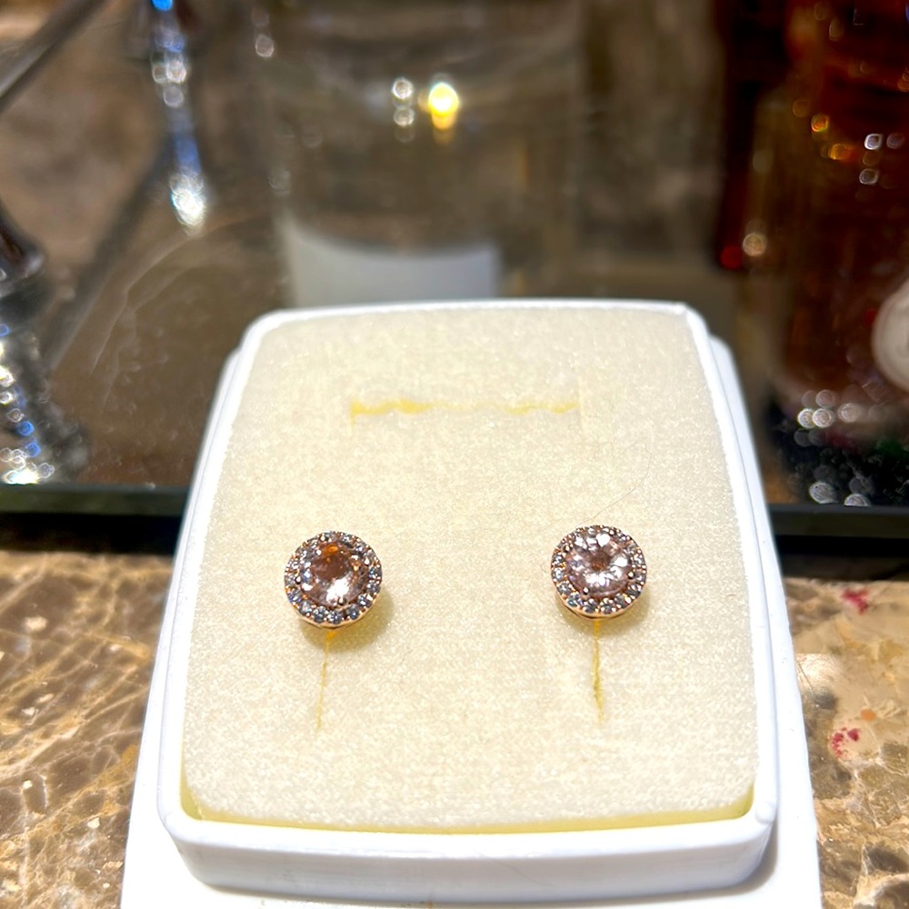 Morganite and Diamond earrings